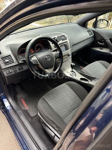 Toyota Avensis 2011, 398,000 km - 2.0 л - Bakı