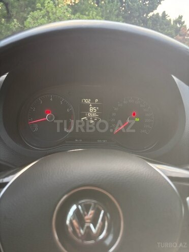 Volkswagen Polo 2018, 110,000 km - 1.6 л - Bakı