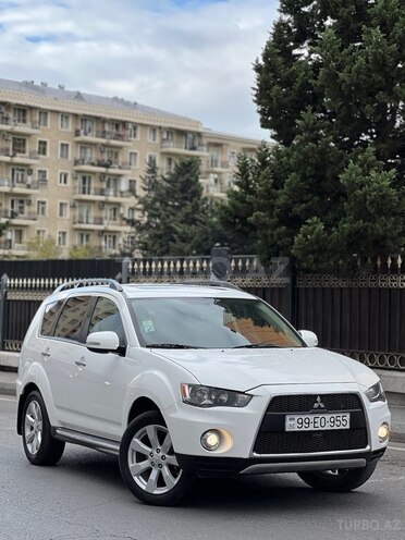 Mitsubishi Outlander 2012, 295,000 km - 3.0 l - Bakı