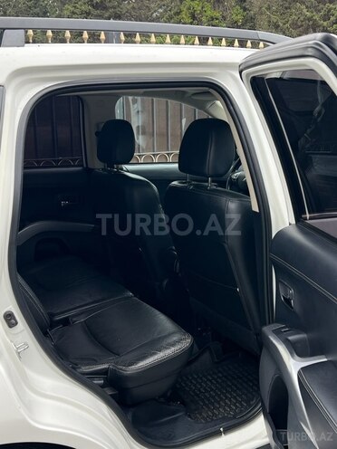 Mitsubishi Outlander 2012, 295,000 km - 3.0 l - Bakı
