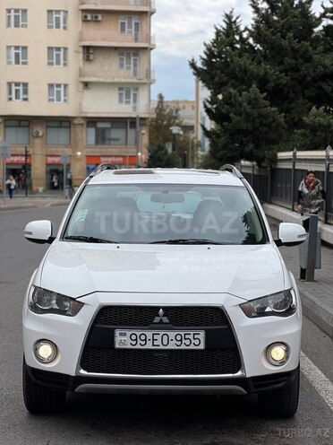 Mitsubishi Outlander 2012, 295,000 km - 3.0 l - Bakı