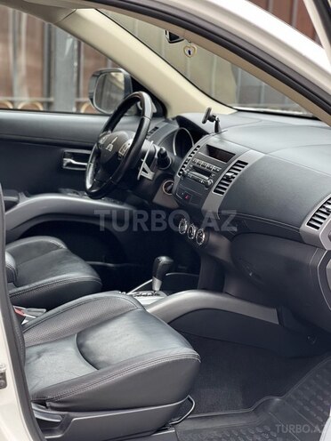Mitsubishi Outlander 2012, 295,000 km - 3.0 l - Bakı