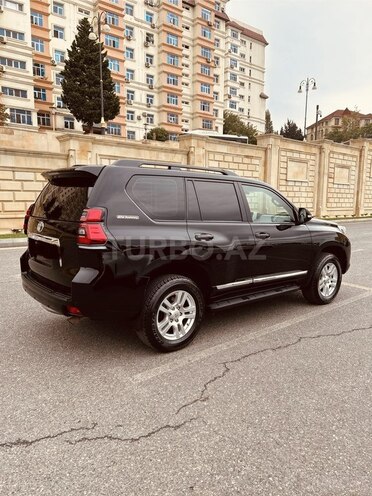Toyota Land Cruiser Prado 2011, 137,000 km - 4.0 l - Bakı