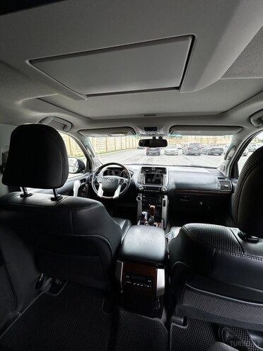 Toyota Land Cruiser Prado 2011, 137,000 km - 4.0 l - Bakı