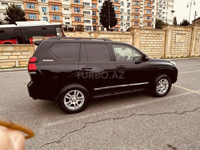 Toyota Land Cruiser Prado 2011, 137,000 km - 4.0 l - Bakı
