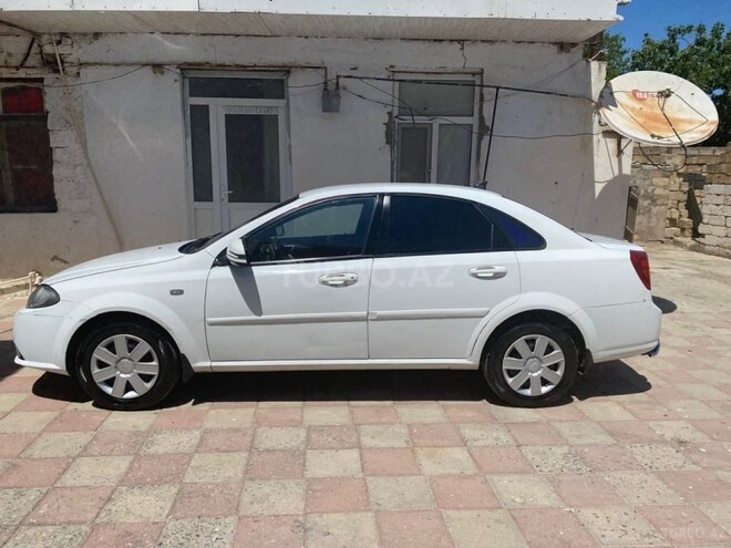 Daewoo Gentra 2013, 270,000 km - 1.5 l - Bakı