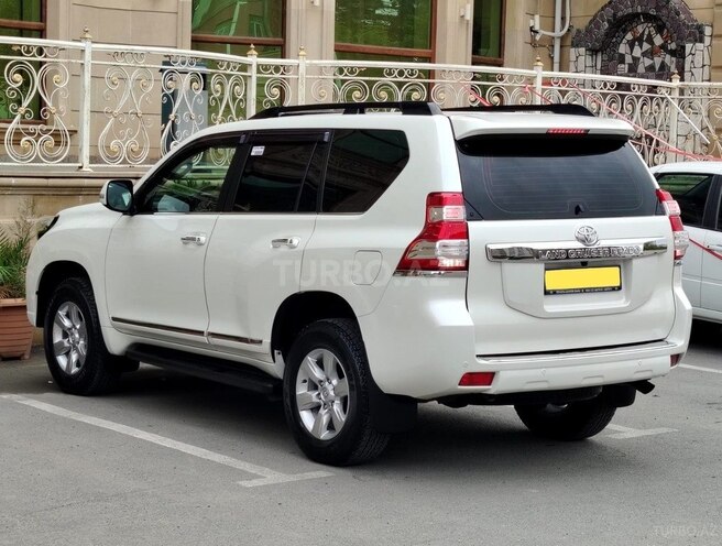 Toyota Land Cruiser Prado 2014, 139,000 km - 2.7 л - Bakı