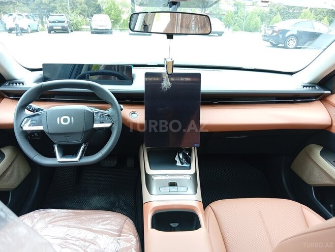 Changan Qiyuan A05 2024, 1,300 km - 1.5 л - Bakı