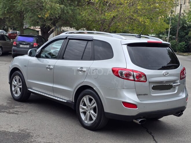 Hyundai Santa Fe 2010, 243,500 km - 2.0 л - Bakı