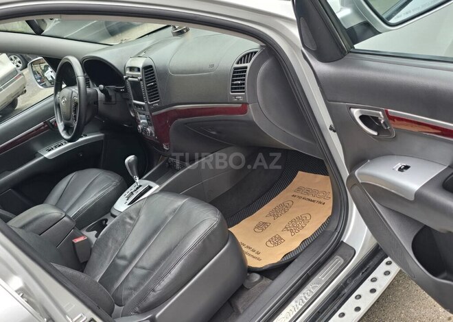 Hyundai Santa Fe 2010, 243,500 km - 2.0 л - Bakı