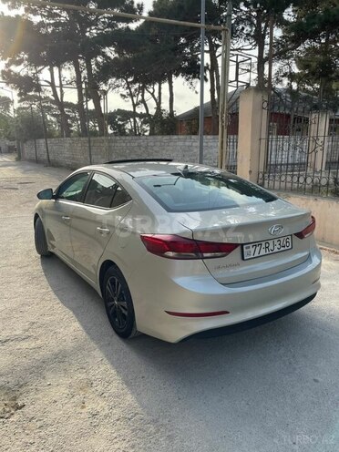 Hyundai Elantra 2016, 141,622 km - 2.0 l - Bakı