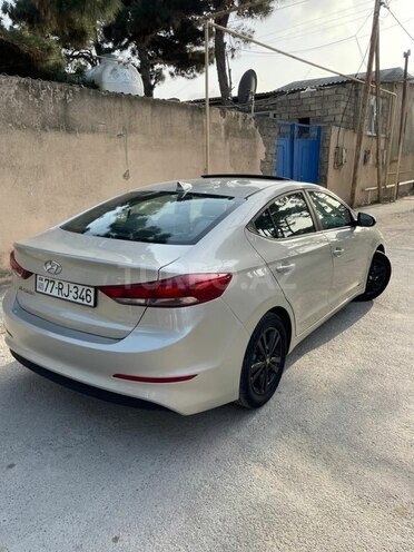 Hyundai Elantra 2016, 141,622 km - 2.0 l - Bakı