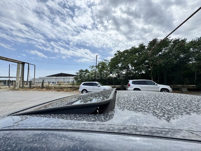 Mercedes C 300 4MATIC-3