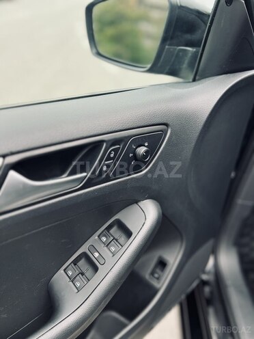 Volkswagen Jetta 2016, 129,800 km - 1.4 l - Bakı