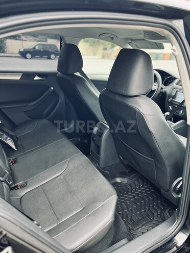 Volkswagen Jetta 2016, 129,800 km - 1.4 l - Bakı