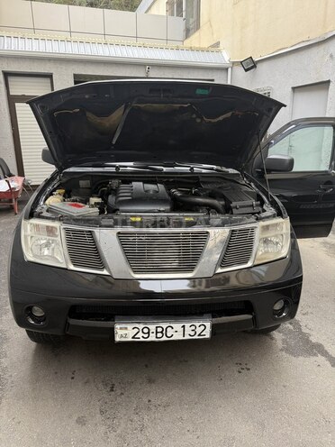Nissan Pathfinder 2005, 198,000 km - 2.5 л - Bakı