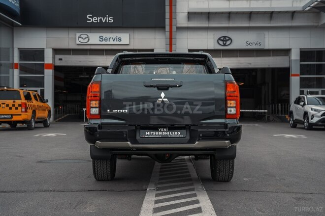 Mitsubishi L200 2026, 0 km - 2.4 l - Bakı