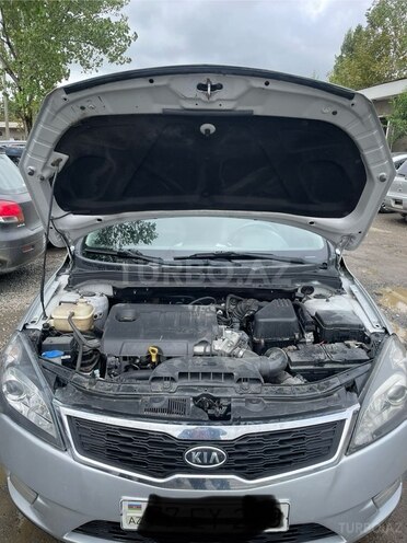 Kia Ceed 2010, 283,000 km - 1.6 л - Lənkəran