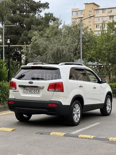 Kia Sorento 2011, 215,630 km - 2.0 l - Bakı