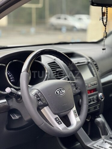 Kia Sorento 2011, 215,630 km - 2.0 l - Bakı