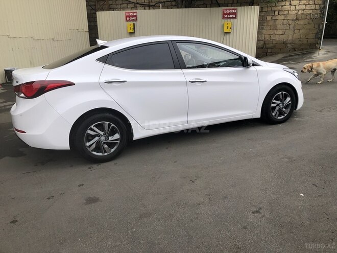 Hyundai Avante 2015, 140,000 km - 1.6 l - Bakı