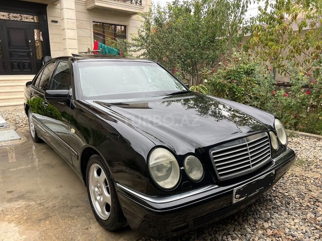 Mercedes E 240 1999, 402,000 km - 2.4 l - Bakı