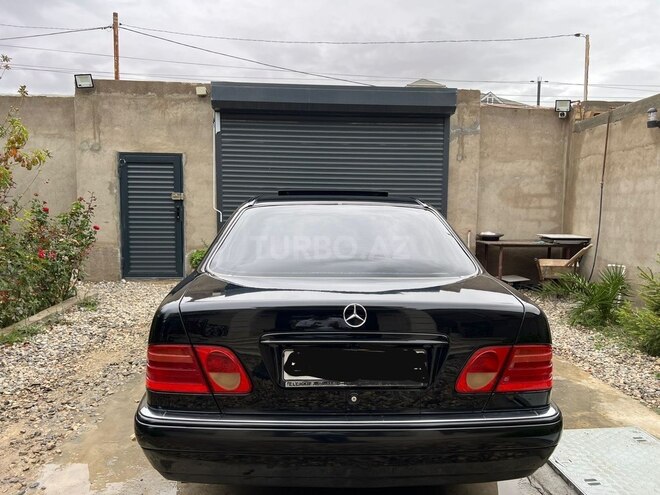 Mercedes E 240 1999, 402,000 km - 2.4 l - Bakı