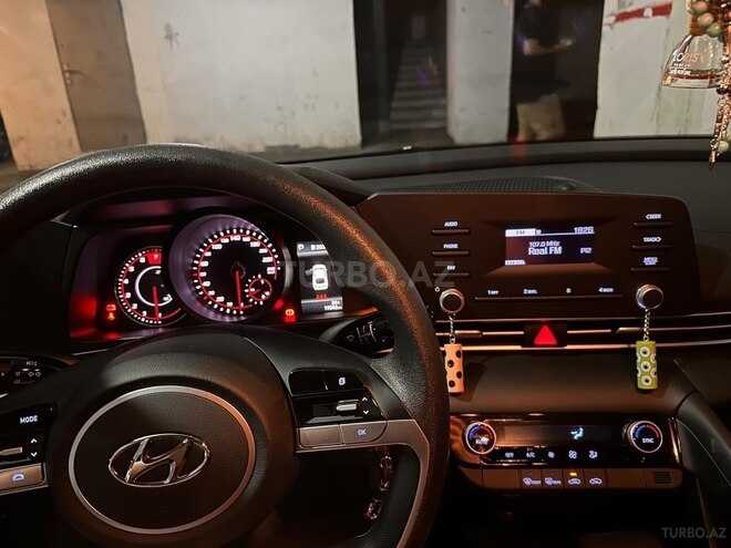 Hyundai Elantra 2023, 19,000 km - 1.6 l - Bakı