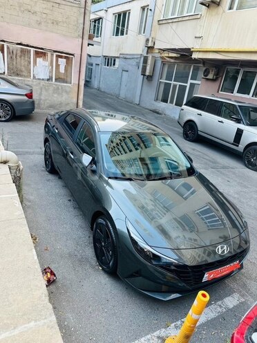Hyundai Elantra 2023, 19,000 km - 1.6 l - Bakı