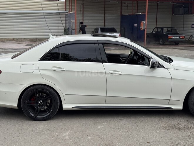 Mercedes E 220 2011, 210,652 km - 2.1 l - Tovuz