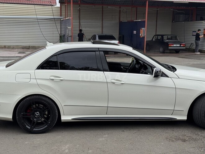Mercedes E 220 2011, 210,652 km - 2.1 l - Tovuz