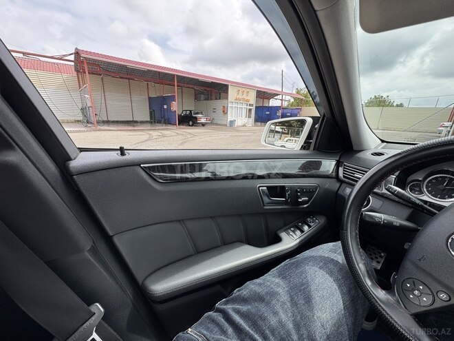 Mercedes E 220 2011, 210,652 km - 2.1 l - Tovuz