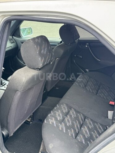 Mercedes C 180 1997, 400,000 km - 1.8 l - Xaçmaz