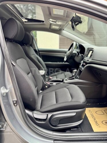 Hyundai Elantra 2017, 101,400 km - 2.0 l - Bakı