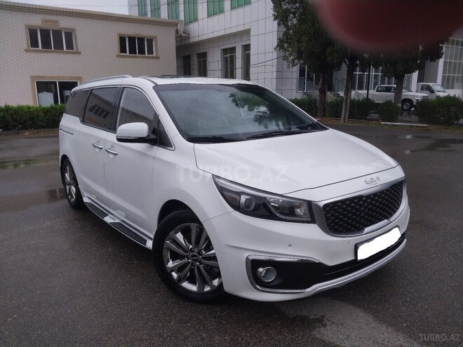 Kia Carnival 2015, 210,000 km - 2.2 l - Bakı