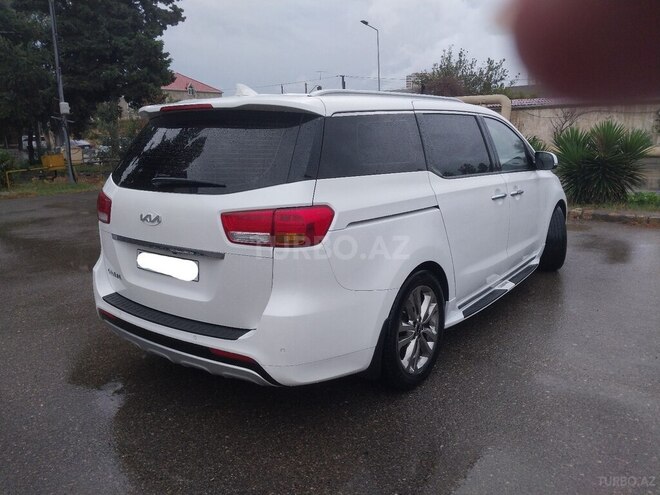 Kia Carnival 2015, 210,000 km - 2.2 l - Bakı