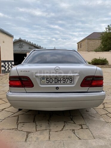 Mercedes E 230 1996, 657,987 km - 2.3 л - Bakı