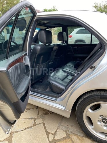 Mercedes E 230 1996, 657,987 km - 2.3 л - Bakı