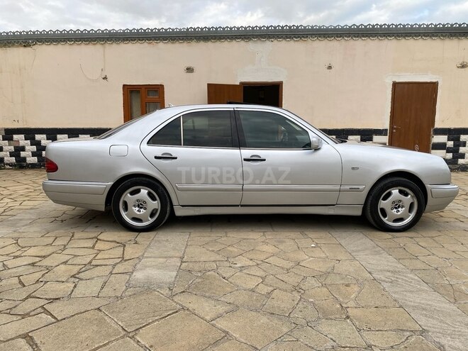 Mercedes E 230 1996, 657,987 km - 2.3 л - Bakı