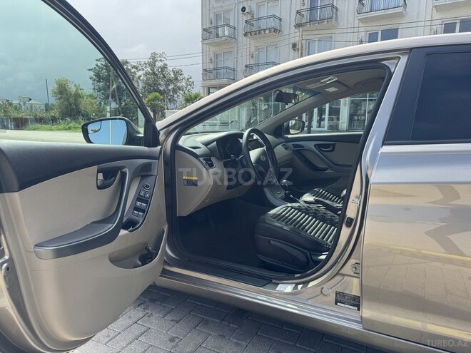 Hyundai Elantra 2014, 174,014 km - 1.8 l - Bakı