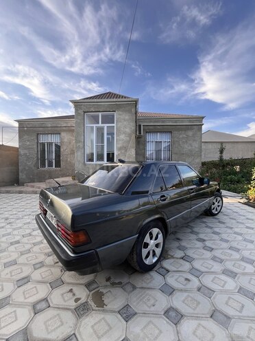 Mercedes 190 1989, 294,177 km - 2.0 л - Bakı