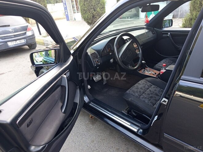 Mercedes C 200 1997, 304,998 km - 2.0 л - Ağcabədi