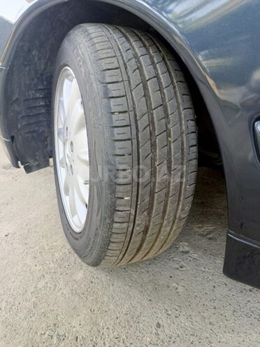 Mercedes E 220 1999, 382,000 km - 2.2 л - Masallı