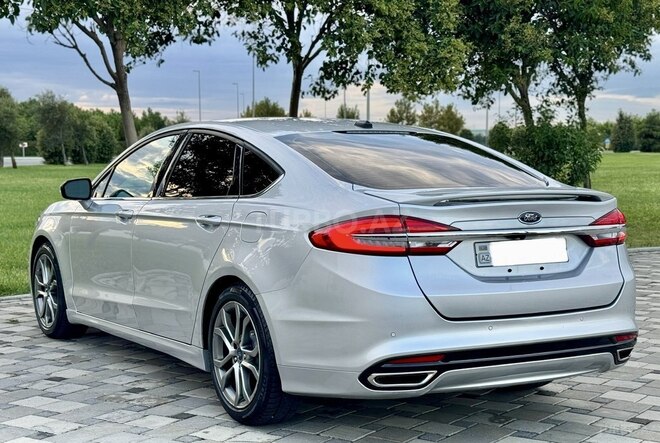 Ford Fusion (North America) 2017, 226,000 km - 2.0 л - Bakı