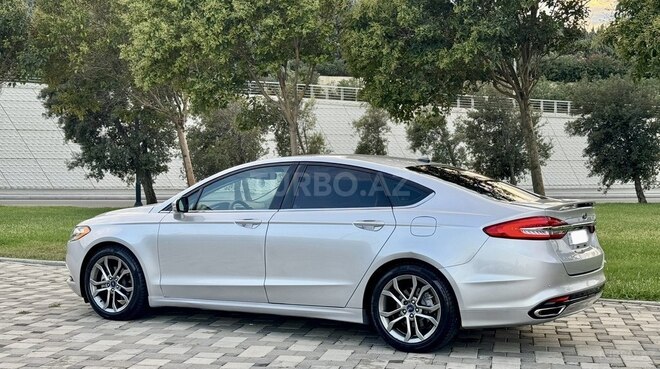 Ford Fusion (North America) 2017, 226,000 km - 2.0 л - Bakı