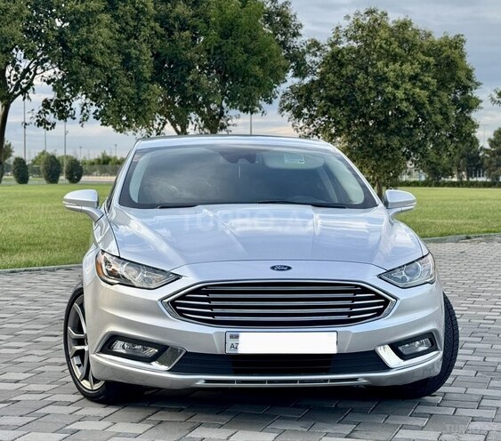 Ford Fusion (North America) 2017, 226,000 km - 2.0 л - Bakı