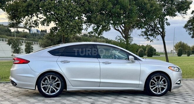 Ford Fusion (North America) 2017, 226,000 km - 2.0 л - Bakı
