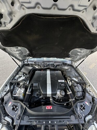 Mercedes E 240-7