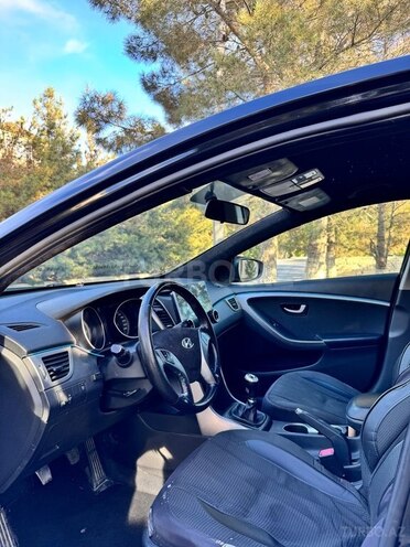 Hyundai i30 2013, 260,000 km - 1.4 л - Bakı