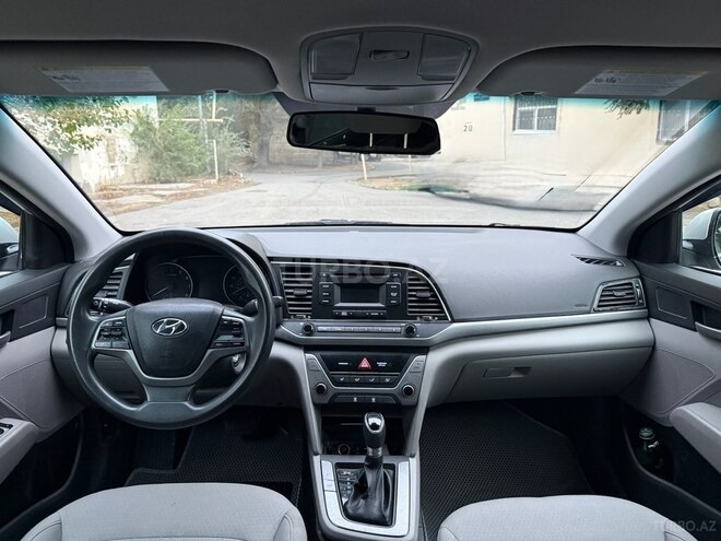 Hyundai Elantra 2018, 148,000 km - 2.0 l - Bakı